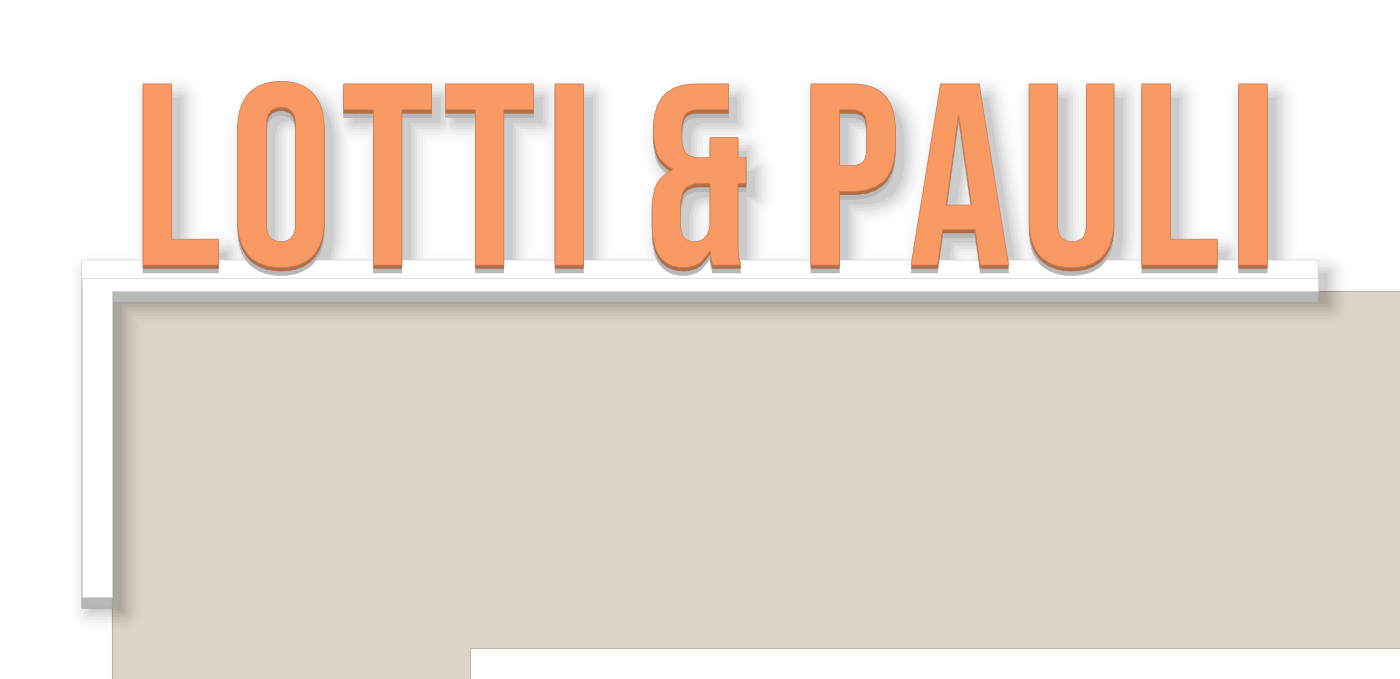 Freistehende orange Großbuchstaben LOTTI & PAULI auf einem weißen Winkel